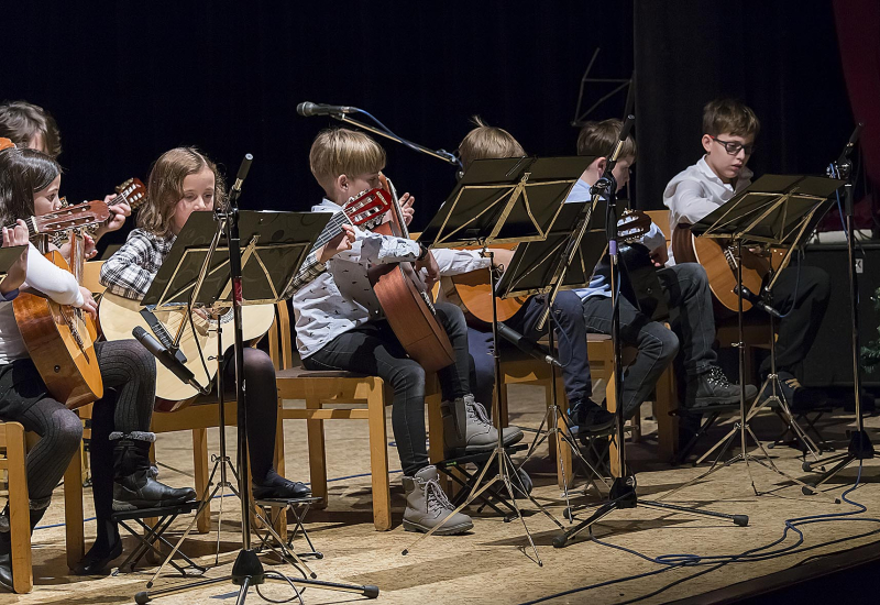 Vánoční koncert a výstava v Rosicích 8. 12. 2022 (HO, TO, VO)